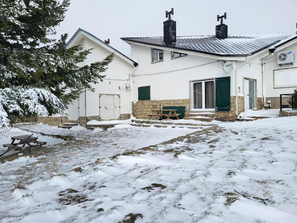 Refugio Na Estrela Penhas Da Saude Villa Luaran gambar